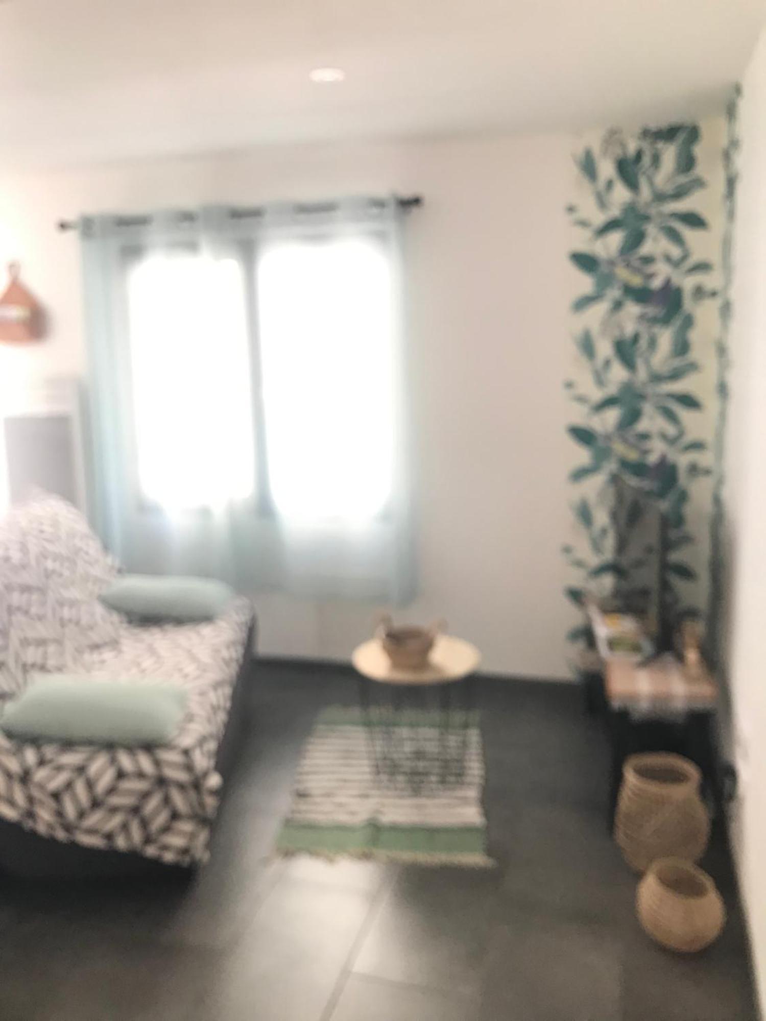 Petite Maison Coquette *